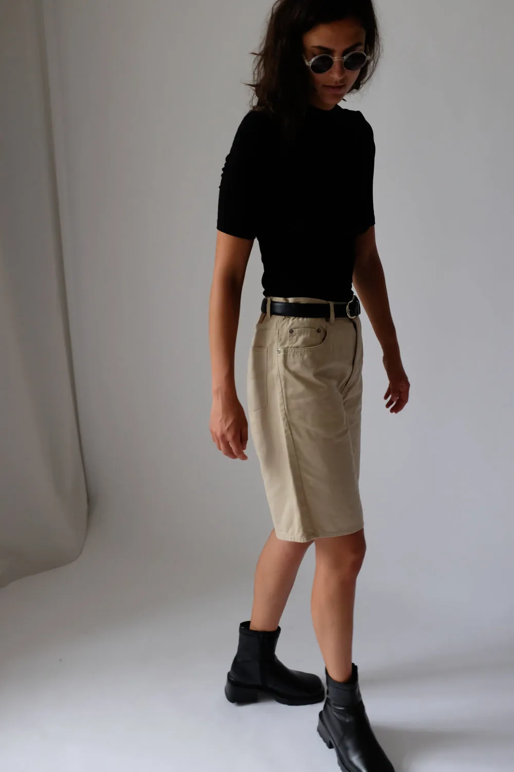 0056_BEIGE VINTAGE COTTON SHORTS