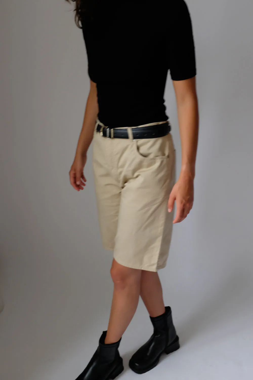 0056_BEIGE VINTAGE COTTON SHORTS