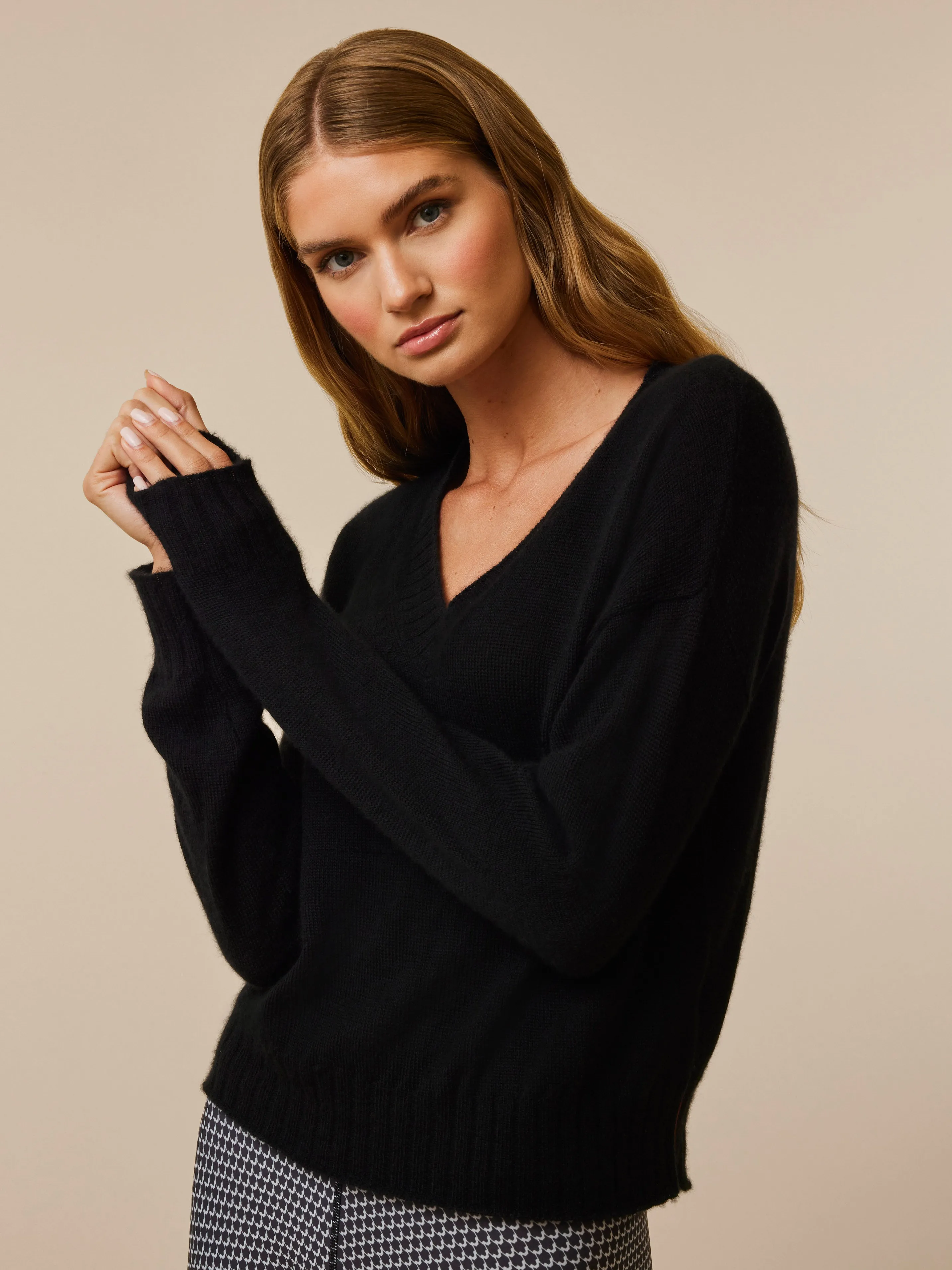 Anila V Neck Cashmere Sweater