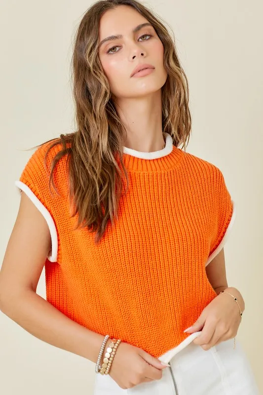 Boxy Sweater Top w Contrast Detail