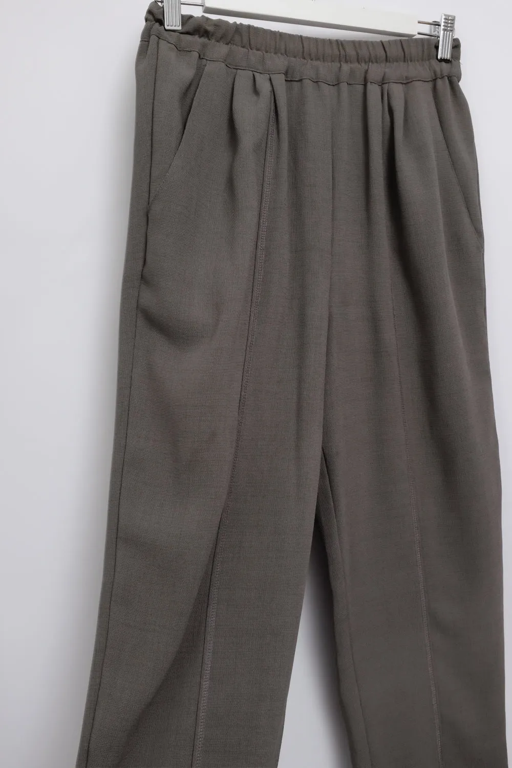 BROWN WIDE LEG RELAXED PANTS