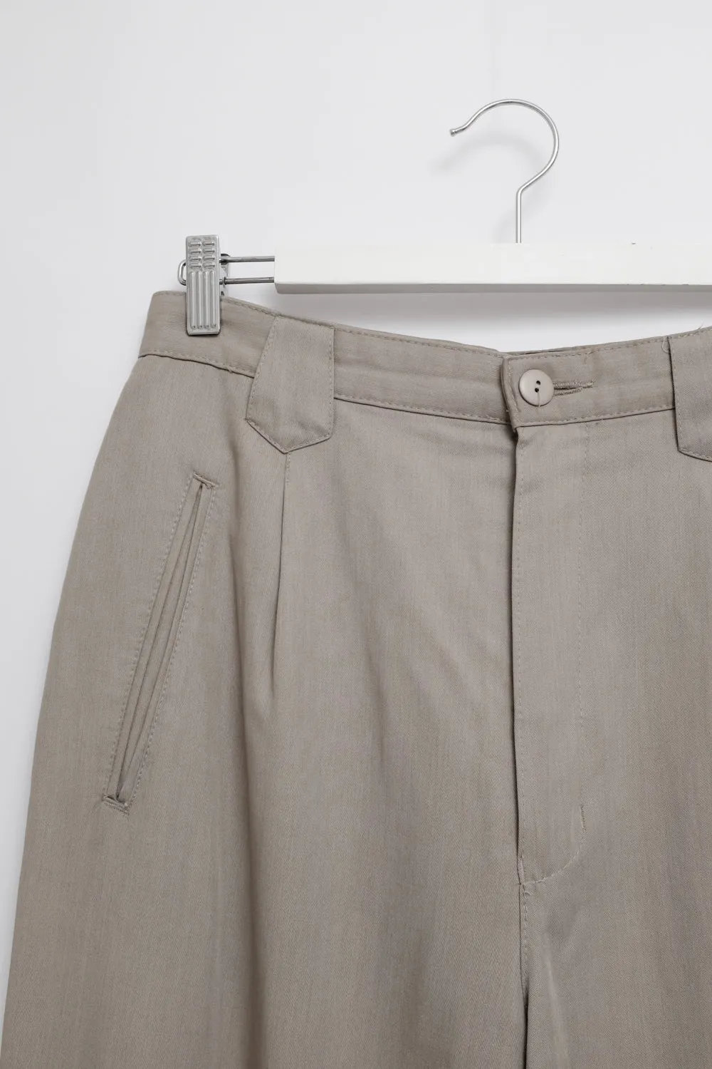 GREIGE PLEATED MAC VINTAGE PANTS