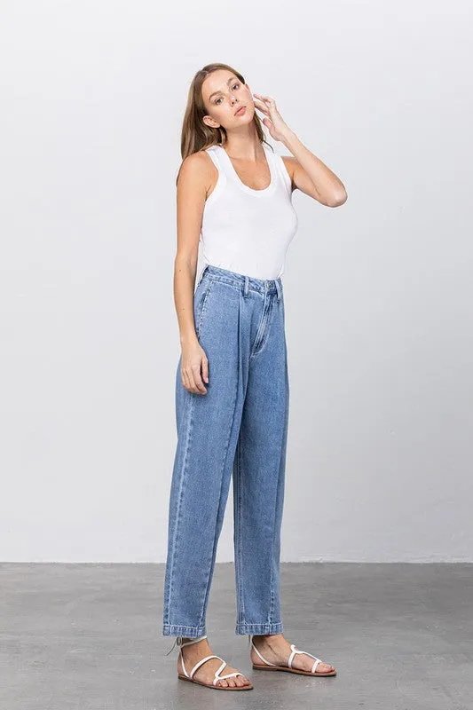 HI-WAIST SLOUCH JEANS