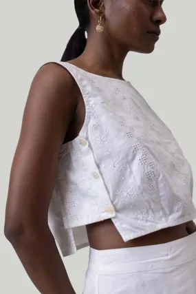 Reistor:   Boxy Crop Top in White