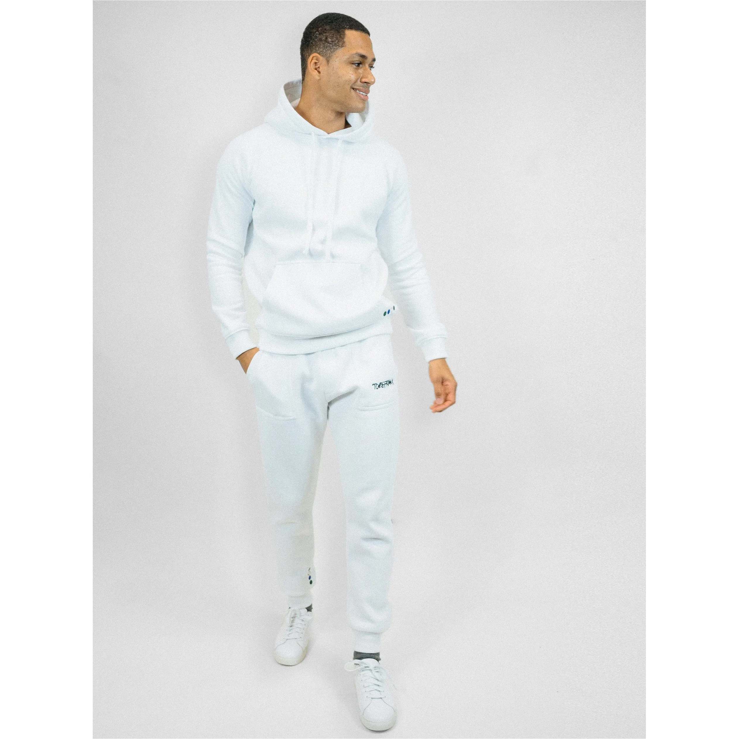 UNISEX NELSON JOGGER IN WHITE