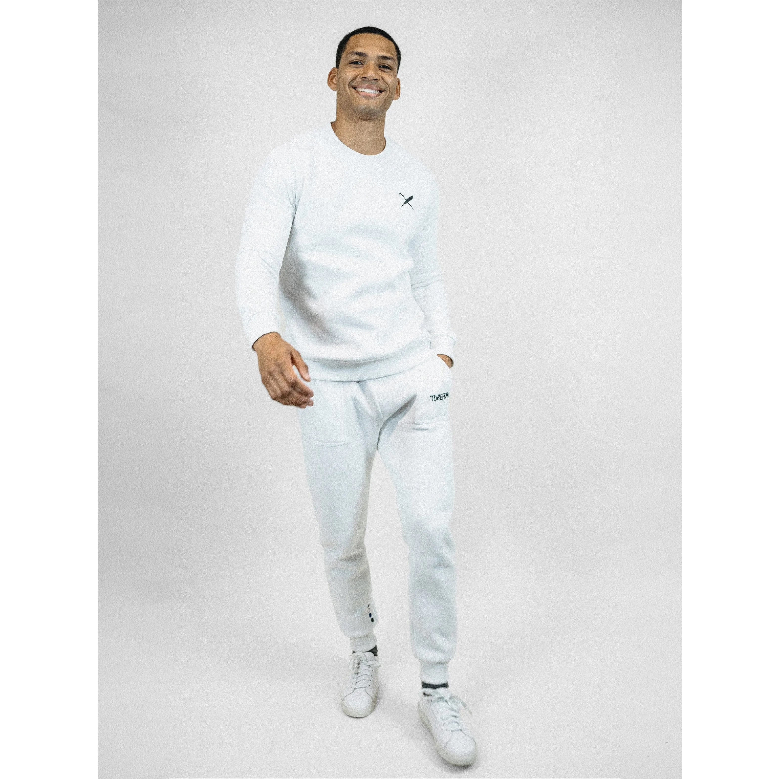 UNISEX NELSON JOGGER IN WHITE